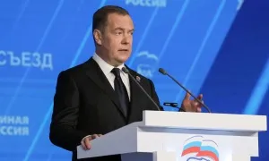 Ông Medvedev: Nga có thể sáp nhập thêm nhiều khu vực